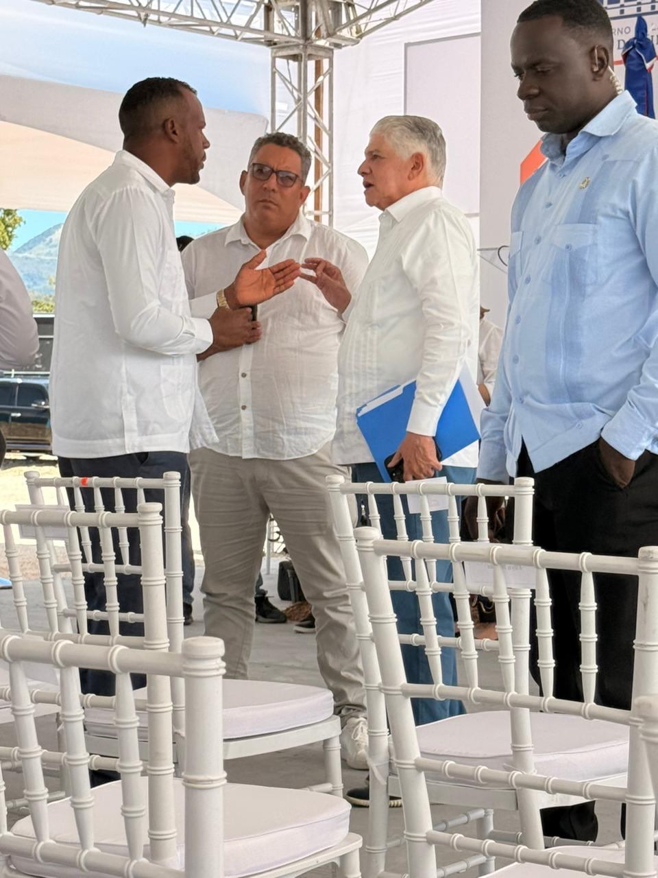 Encuentro con el Ministerio de Obras Públicas para Impulsar Obras y Soluciones en el Municipio